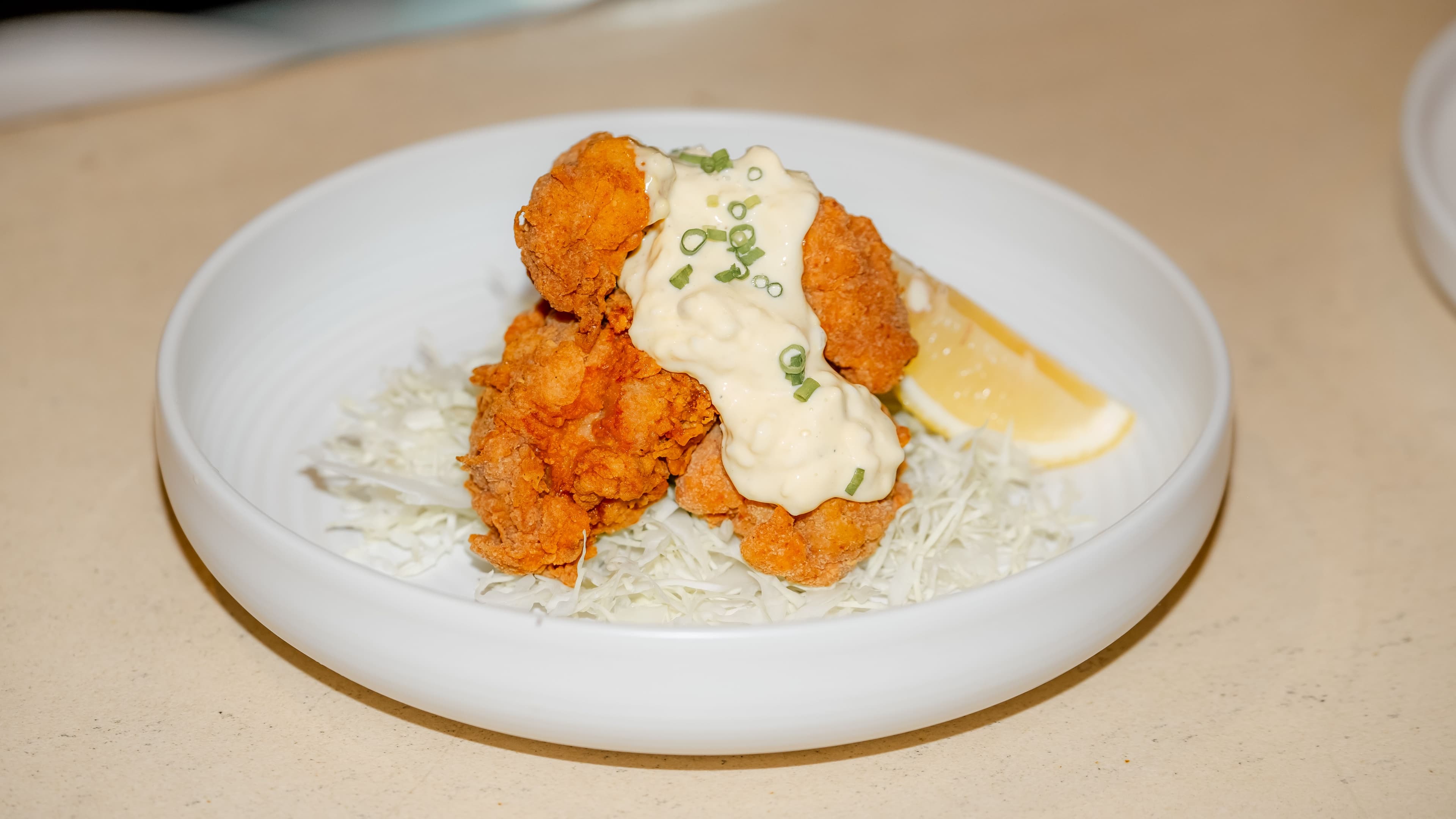 Fried chicken with sauce